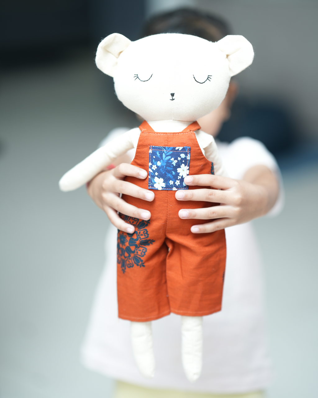 Boro The Bear - Ivory Bloom