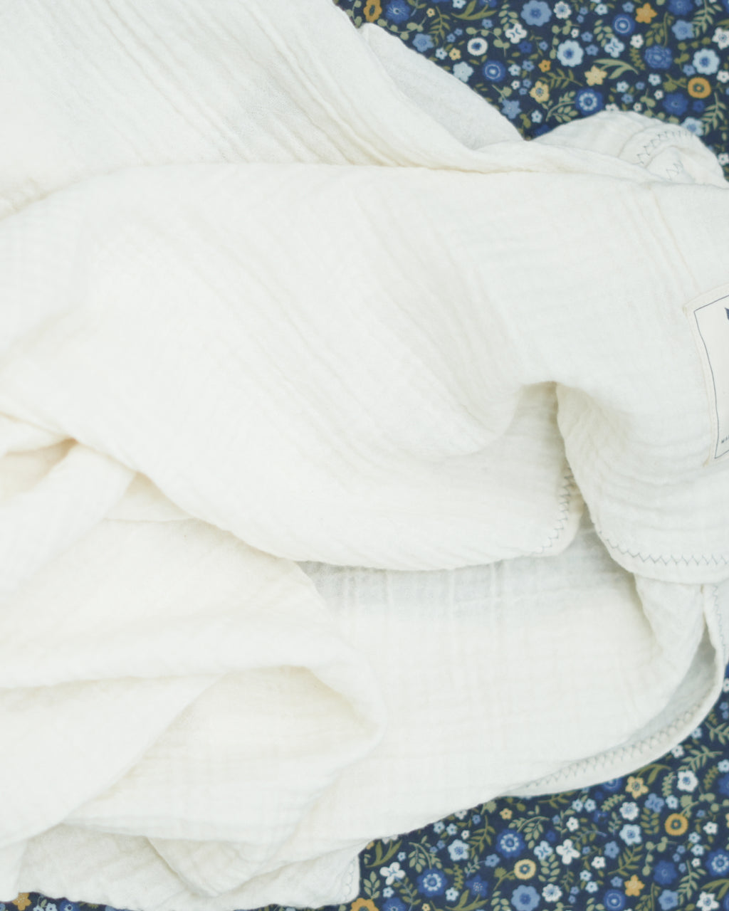Pure Ease - Muslin Double Gauze Swaddle