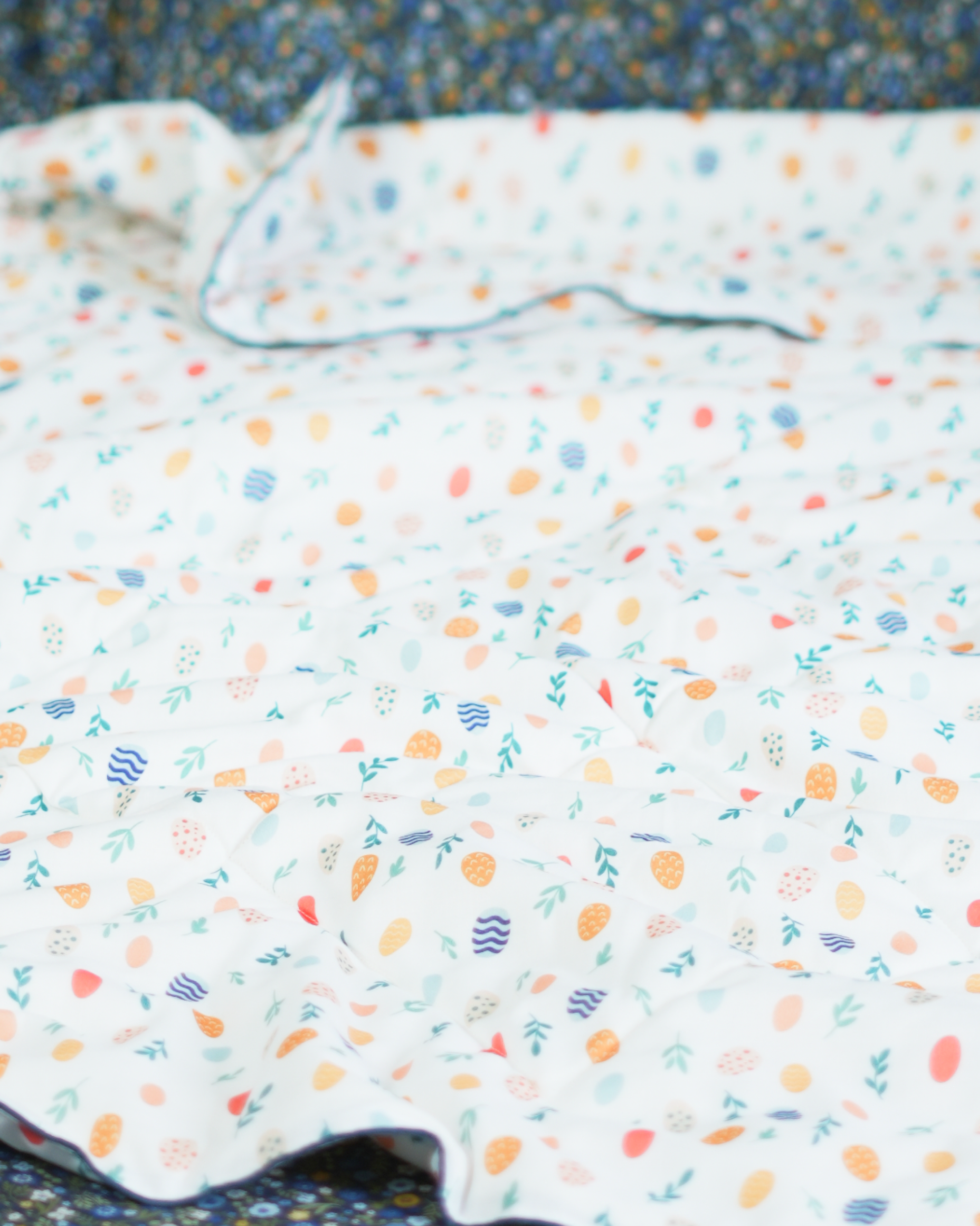 Fallen Leaf Swiss Cotton Quilt