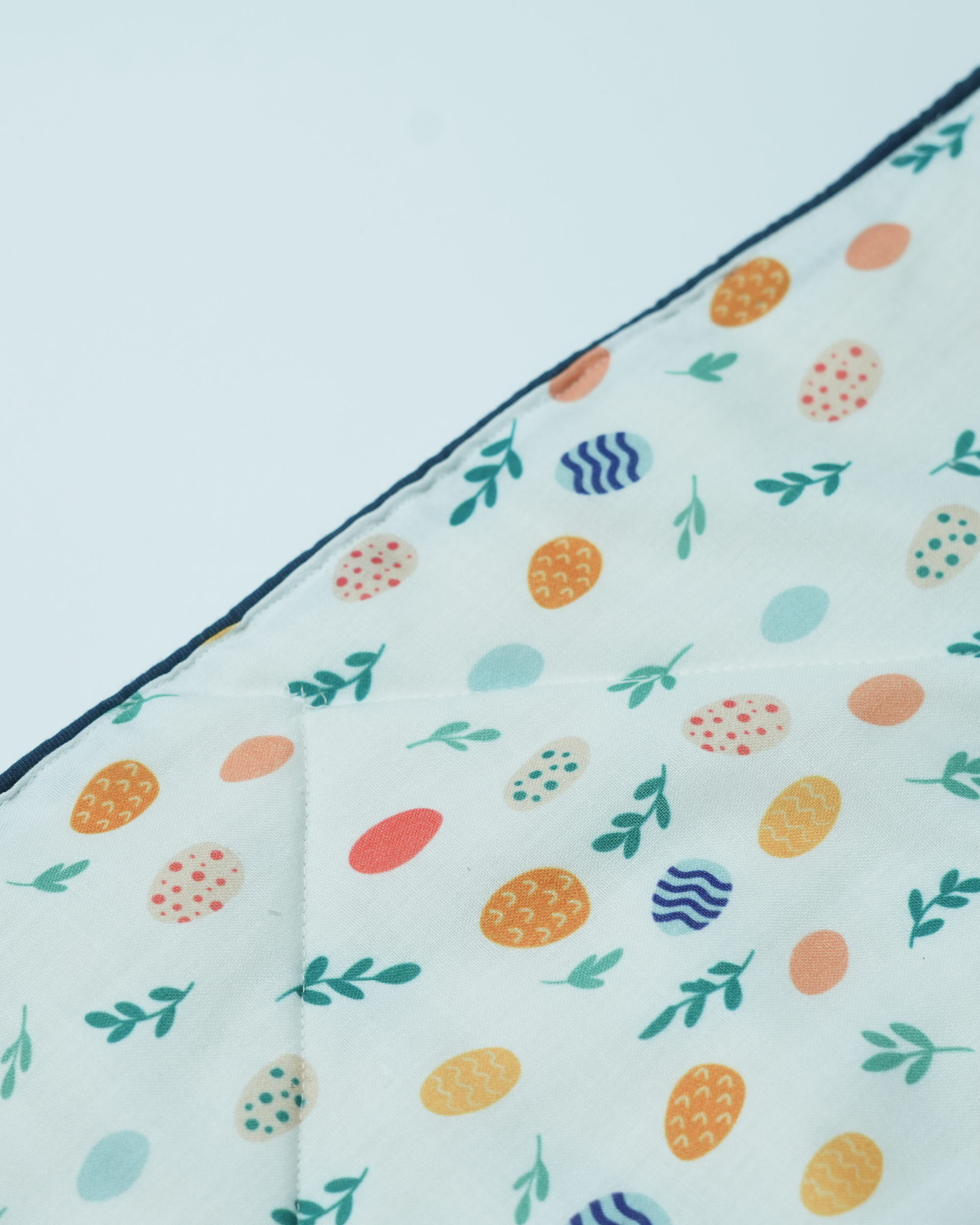 Fallen Leaf Swiss Cotton Quilt